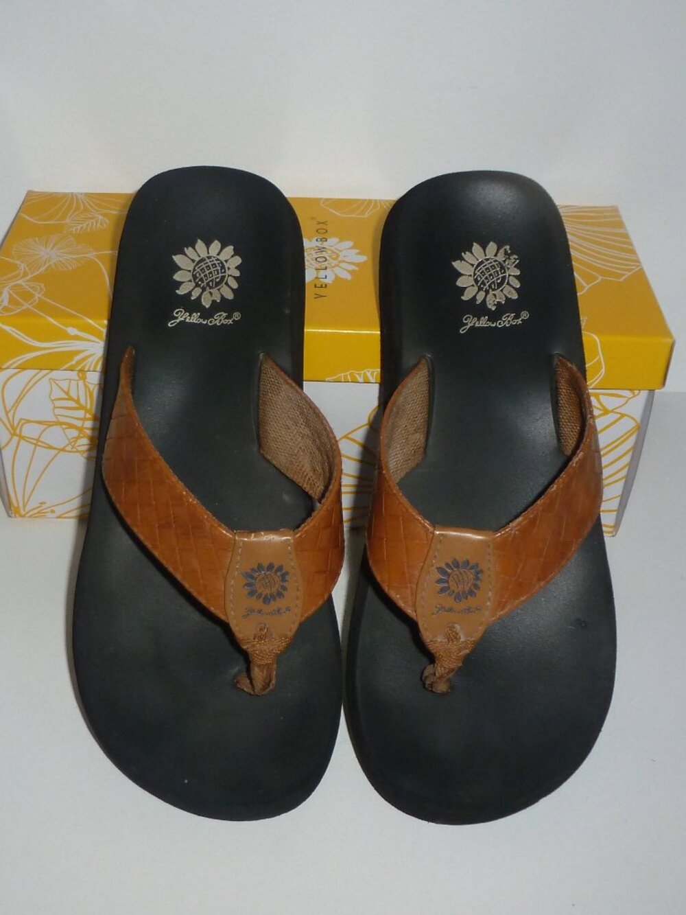 Yellow Box Brown Flip Flops / Shoes - Women SZ 8